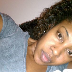 Meet your Posher, Crystal